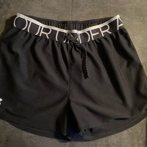 Under Amour  Shorts. Youth L